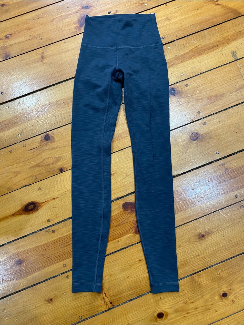 Lululemon Women's Athletic Leggings - Gray Heathered size 2